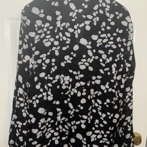 AUTHENTIC MENS VERSACE RARE RUNWAY BUTTON SHIRT 48 MED SLIM - Picture 8 of 10